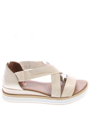 Szandálok Derimod, Méret 40, Szín Ekrü
, Ár 14 679 Ft