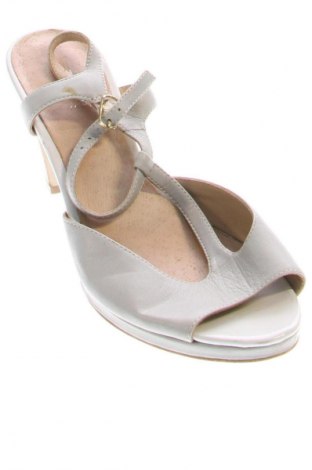 Sandalen Pier One, Größe 39, Farbe Grau, Preis € 34,99