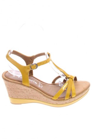 Sandály Tamaris, Velikost 40, Barva Žlutá, Cena  609,00 Kč