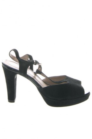 Сандали Tamaris, Размер 38, Цвят Черен, Цена 20,45 €