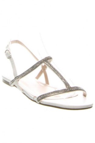Sandále Tata, Veľkosť 38, Farba Biela, Cena  20,95 €