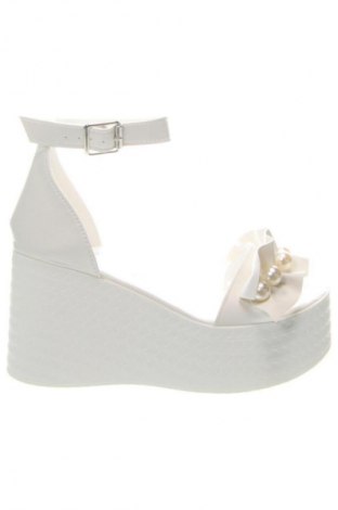Szandálok Unbranded, Méret 37, Szín Fehér, Ár 8 833 Ft