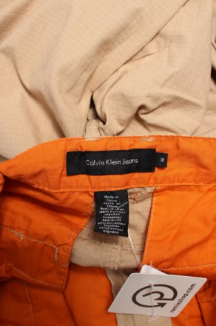 Детски панталон Calvin Klein Jeans, Размер 15-18y/ 170-176 см, Цвят Бежов, Цена 28,90 лв.