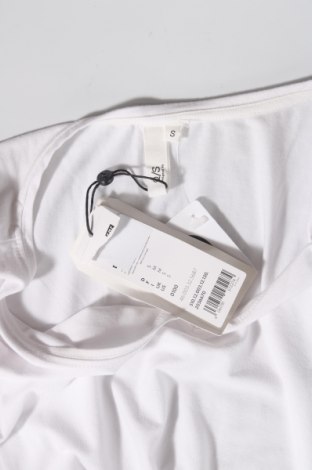 Γυναικεία μπλούζα Q/S by S.Oliver, Μέγεθος S, Χρώμα Λευκό, 75% βισκόζη, 20% πολυεστέρας, 5% ελαστάνη, Τιμή 17,78 €