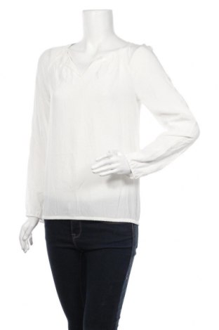 Дамска блуза S.Oliver Black Label, Размер XS, Цвят Бял, Вискоза, Цена 12,87 лв.