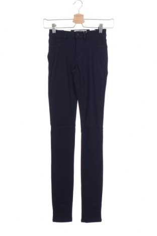 Γυναικείο παντελόνι Pieces, Μέγεθος XS, Χρώμα Μπλέ, Τιμή 35,57 €