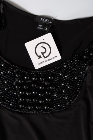 Γυναικεία μπλούζα Xoxo, Μέγεθος S, Χρώμα Μαύρο, Τιμή 21,65 €