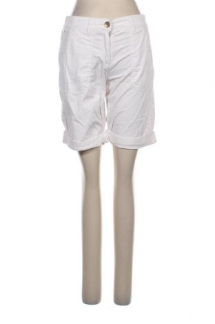 Γυναικείο κοντό παντελόνι Brax, Μέγεθος S, Χρώμα Λευκό, Τιμή 32,78 €
