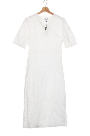 Kleid Ella, Größe M, Farbe Weiß, Preis 7,42 €