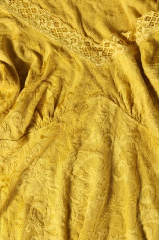 Bluză de femei, Mărime M, Culoare Galben, Preț 12,50 Lei