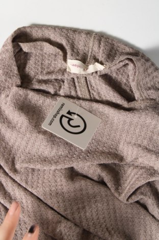 Γυναικεία μπλούζα American Threads, Μέγεθος S, Χρώμα Καφέ, Τιμή 2,67 €