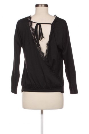 Дамска блуза Angashion, Размер S, Цвят Черен, Цена 4,94 лв.