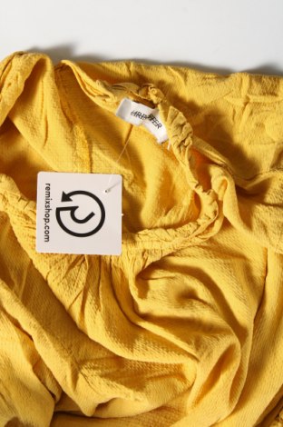 Γυναικεία μπλούζα Carin Wester, Μέγεθος S, Χρώμα Κίτρινο, Τιμή 2,45 €