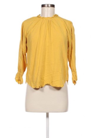 Дамска блуза Carin Wester, Размер S, Цвят Жълт, Цена 4,30 лв.
