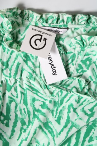 Damen Shirt Every Day, Größe L, Farbe Grün, Preis € 15,84