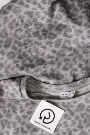 Γυναικεία μπλούζα Fresh Made, Μέγεθος S, Χρώμα Γκρί, Τιμή 2,67 €
