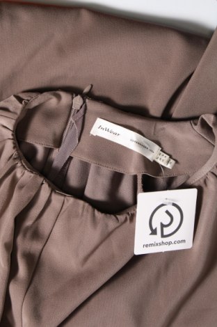Γυναικεία μπλούζα In Wear, Μέγεθος M, Χρώμα Γκρί, Τιμή 2,60 €