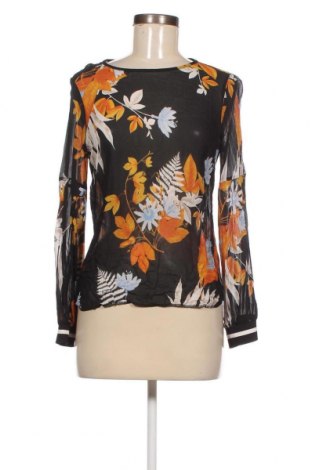 Γυναικεία μπλούζα In Wear, Μέγεθος S, Χρώμα Πολύχρωμο, Τιμή 9,72 €