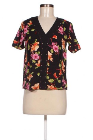 Γυναικεία μπλούζα Irl, Μέγεθος XS, Χρώμα Πολύχρωμο, Τιμή 5,91 €