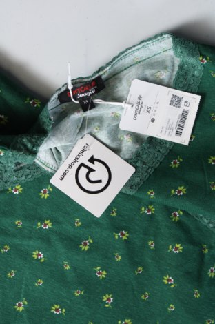 Дамска блуза Jennyfer, Размер XS, Цвят Зелен, Цена 8,68 лв.