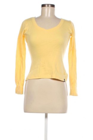 Damen Shirt Madonna, Größe XS, Farbe Gelb, Preis 2,51 €