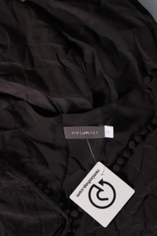 Дамска блуза Mint Velvet, Размер M, Цвят Черен, Цена 6,46 лв.