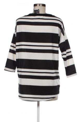 Γυναικεία μπλούζα ONLY, Μέγεθος S, Χρώμα Πολύχρωμο, Τιμή 3,92 €