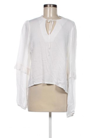 Дамска блуза Oviesse, Размер L, Цвят Бял, Цена 8,99 лв.