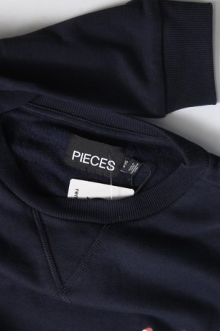 Дамска блуза Pieces, Размер XS, Цвят Син, Цена 11,20 лв.