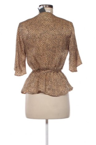 Дамска блуза Primark, Размер M, Цвят Многоцветен, Цена 13,82 лв.