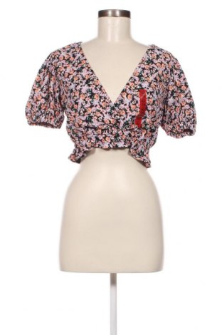 Γυναικεία μπλούζα Pull&Bear, Μέγεθος M, Χρώμα Πολύχρωμο, Τιμή 5,75 €