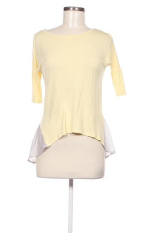 Γυναικεία μπλούζα Reserved, Μέγεθος XS, Χρώμα Κίτρινο, Τιμή 4,00 €