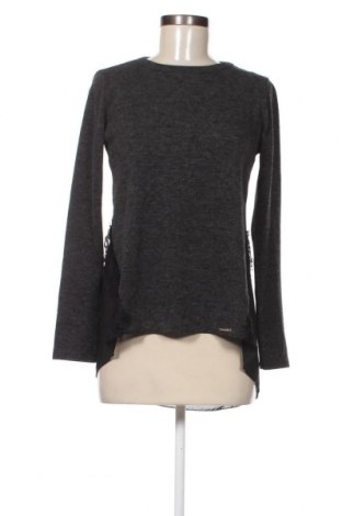 Γυναικεία μπλούζα Rinascimento, Μέγεθος M, Χρώμα Γκρί, Τιμή 3,36 €