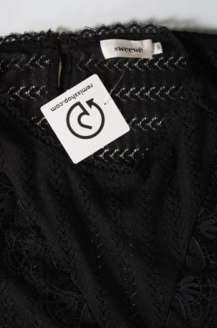 Дамска блуза Sweewe, Размер S, Цвят Черен, Цена 10,23 лв.