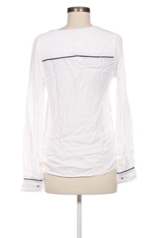 Дамска блуза Tommy Hilfiger, Размер M, Цвят Бял, Цена 150,00 лв.