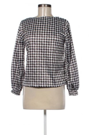 Дамска блуза Trendyol, Размер XS, Цвят Многоцветен, Цена 7,20 лв.
