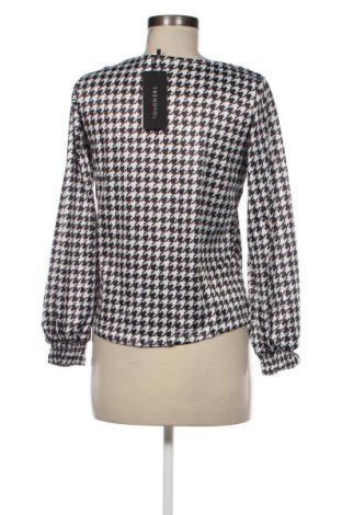 Γυναικεία μπλούζα Trendyol, Μέγεθος XS, Χρώμα Πολύχρωμο, Τιμή 4,08 €