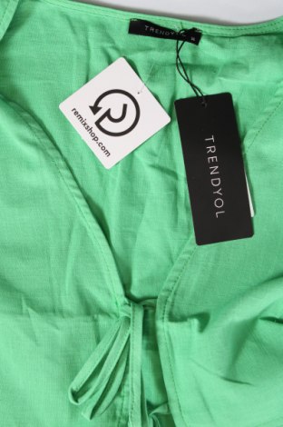 Дамска блуза Trendyol, Размер S, Цвят Зелен, Цена 10,80 лв.