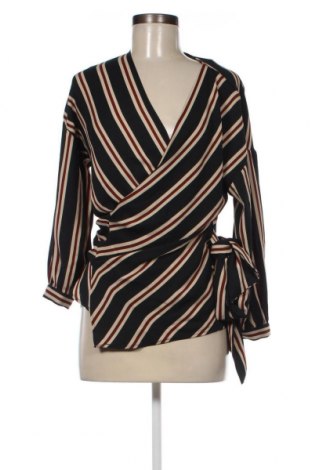 Дамска блуза Zara, Размер XS, Цвят Многоцветен, Цена 4,27 лв.