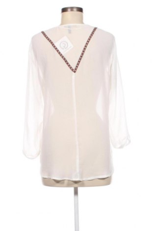 Γυναικείο πουκάμισο Bershka, Μέγεθος L, Χρώμα Λευκό, Τιμή 2,32 €