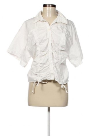 Γυναικείο πουκάμισο Gina Tricot, Μέγεθος M, Χρώμα Λευκό, Τιμή 7,67 €