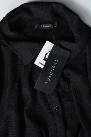 Дамска риза Trendyol, Размер XL, Цвят Черен, Цена 10,80 лв.