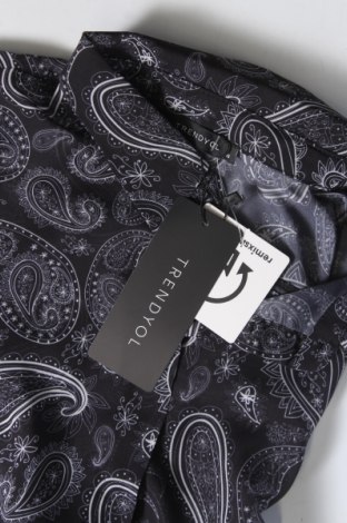 Γυναικείο πουκάμισο Trendyol, Μέγεθος S, Χρώμα Μαύρο, Τιμή 5,57 €