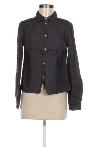 Γυναικείο πουκάμισο VILA, Μέγεθος XS, Χρώμα Γκρί, Τιμή 4,95 €