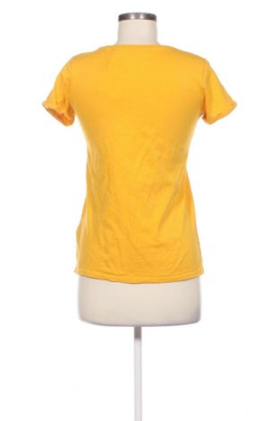 Γυναικείο t-shirt FSBN Sister, Μέγεθος XS, Χρώμα Κίτρινο, Τιμή 7,67 €