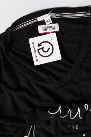 Γυναικείο t-shirt Hilfiger Denim, Μέγεθος L, Χρώμα Μαύρο, Τιμή 42,06 €