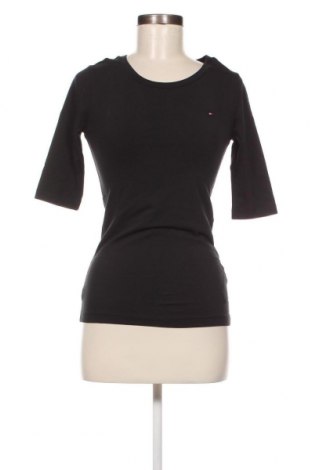 Дамска тениска Tommy Hilfiger, Размер XS, Цвят Черен, Цена 44,20 лв.