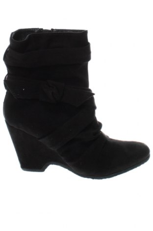Dámské boty  Graceland, Velikost 39, Barva Černá, Cena  161,00 Kč