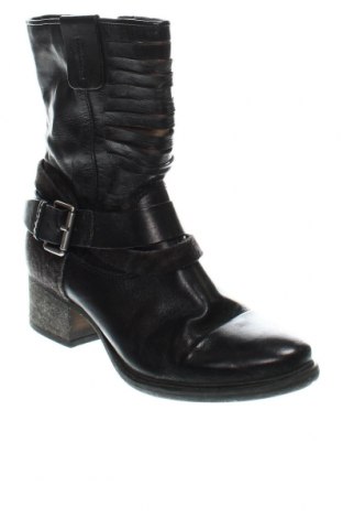 Dámské boty  MJUS, Velikost 39, Barva Černá, Cena  530,00 Kč