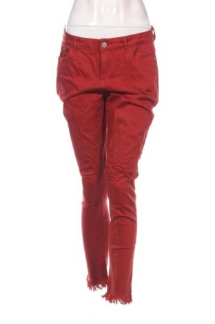 Dámské džíny , Velikost M, Barva Červená, Cena  97,00 Kč